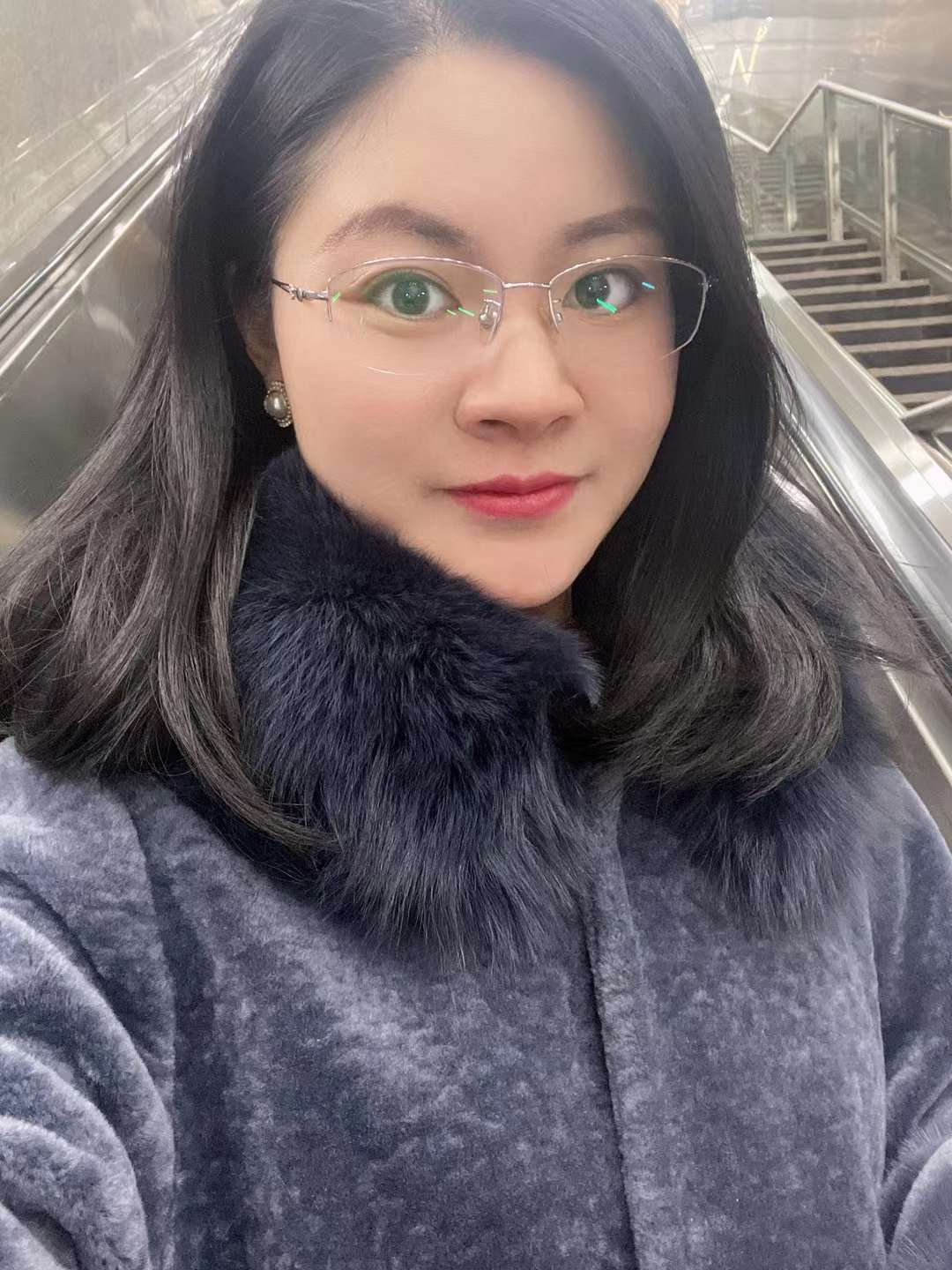 方张强律师正装照2
