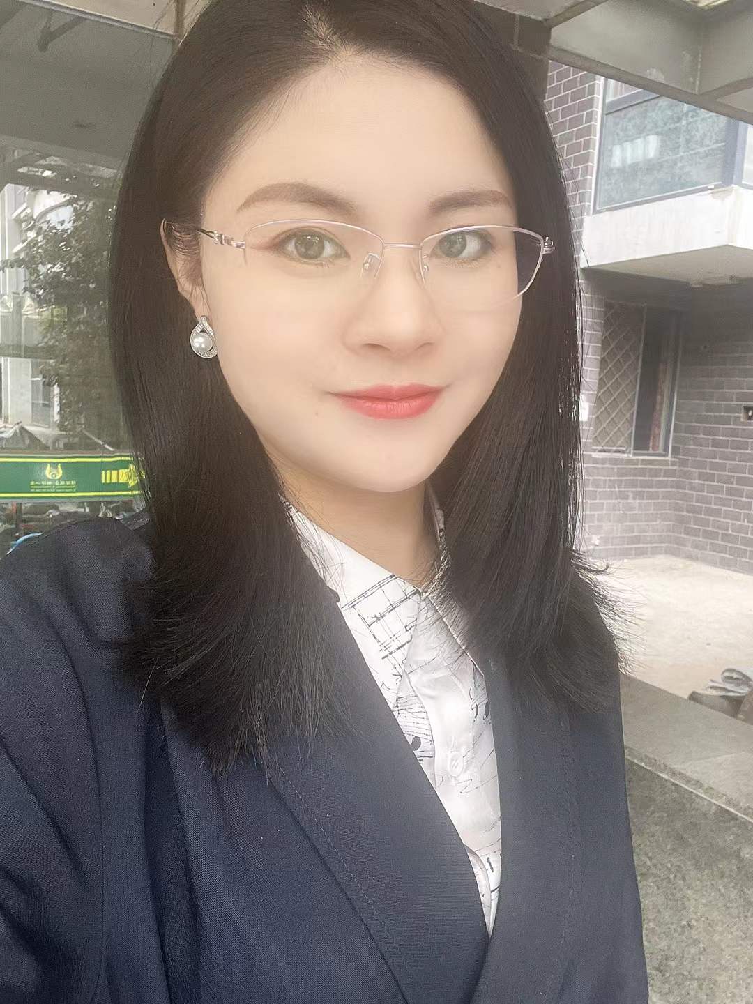 方张强律师形象照2